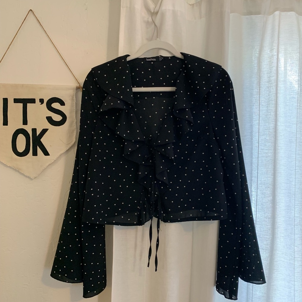 Boohoo Tie Top